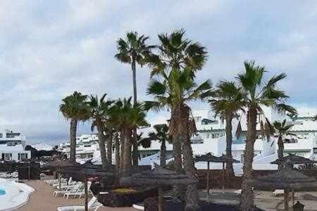 Bonito Apartamento Reformado En Las Coronas Costa Teguise Exterior photo